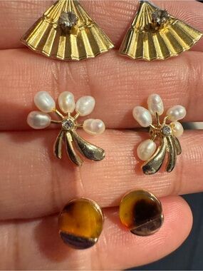 3 pairs Gold and Pearl Floral Stud Earring Set - 3 Pairs
